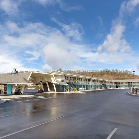 Rosewood Inn & Suites Roseburg Exteriör bild