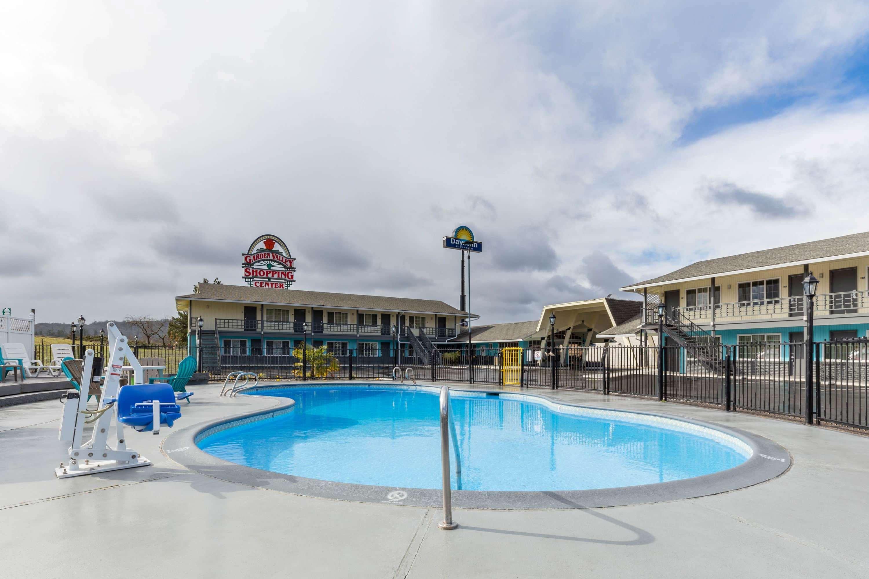 Rosewood Inn & Suites Roseburg Exteriör bild